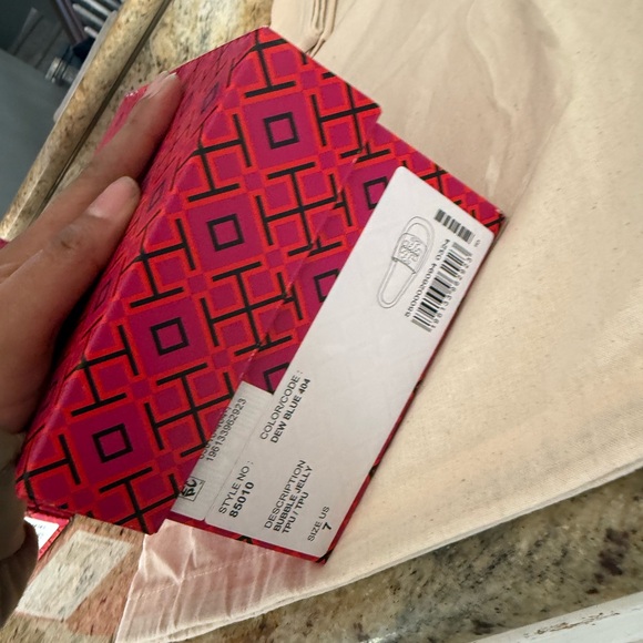 New Tory Burch Bubble Jelly You/ Color Dew Blue - Picture 7 of 7